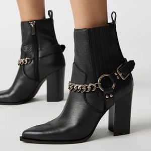 Steve Madden Loran Boot